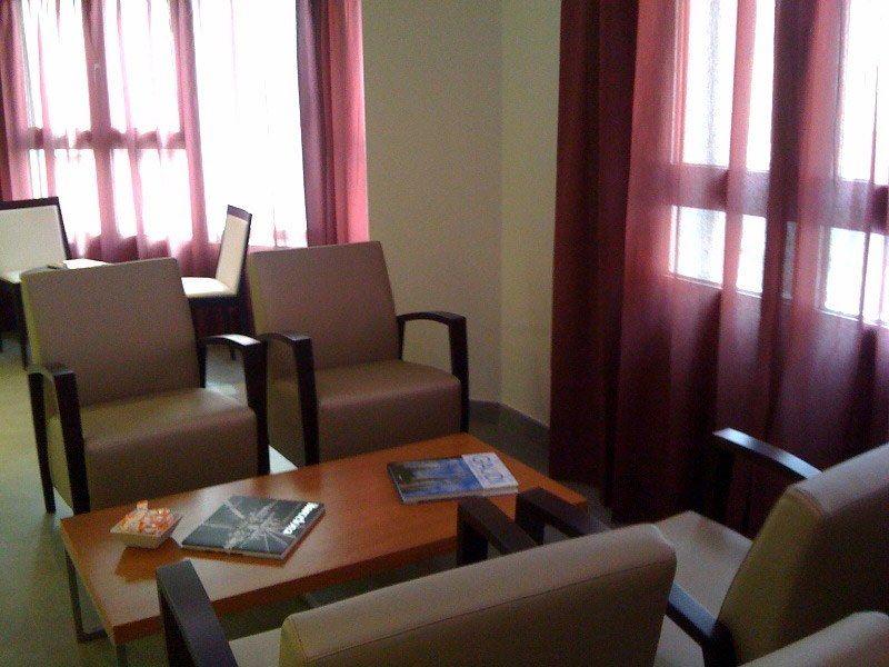 Hotel Madanis Liceo Оспиталет де Лобрегат Екстериор снимка
